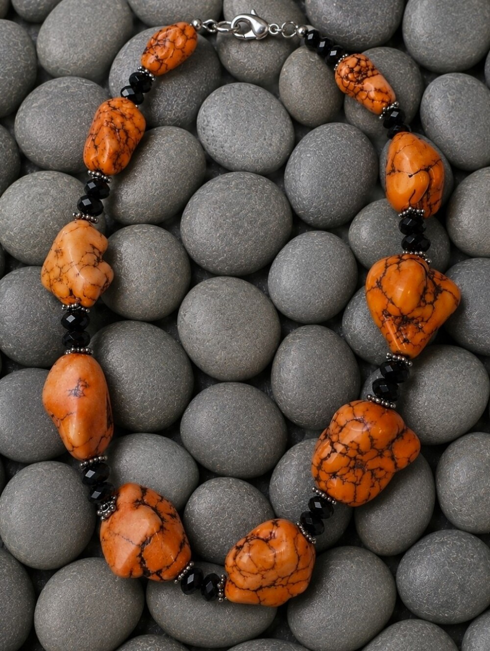 Dyed Pumpkin Orange Howlite Heavy Chunky Stone Necklace Faceted Black Beads NWOT
